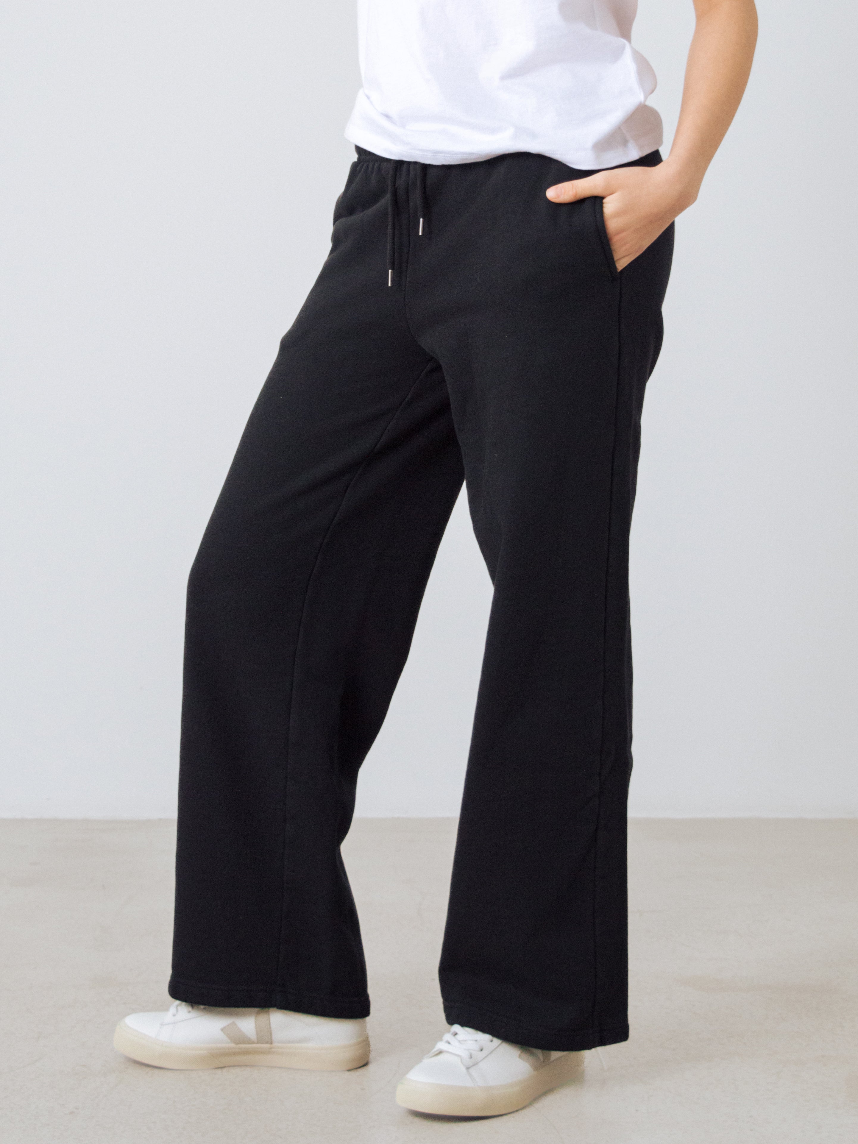 Wide Jogger - Second Life Edition